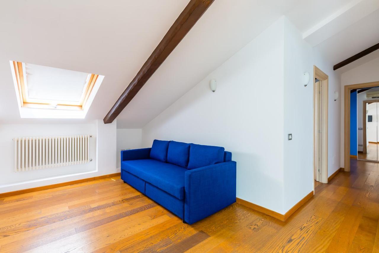 Attico Al Duomo By Napoliapartments Εξωτερικό φωτογραφία
