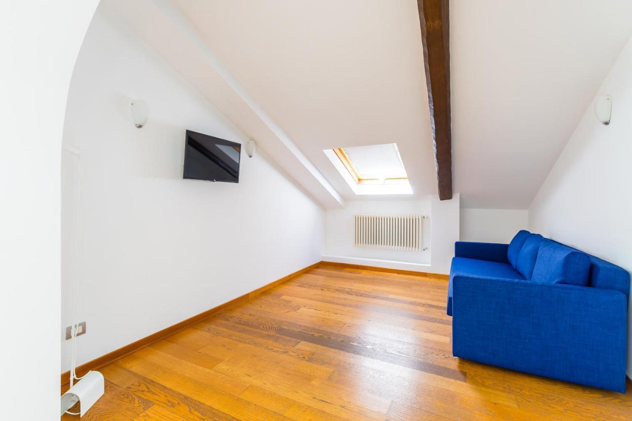 Attico Al Duomo By Napoliapartments Εξωτερικό φωτογραφία